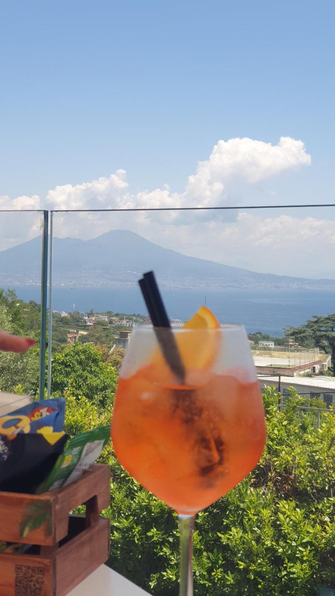 Napoli Stadio - 3 Bedrooms - 2 Bathrooms - Free Park Kültér fotó