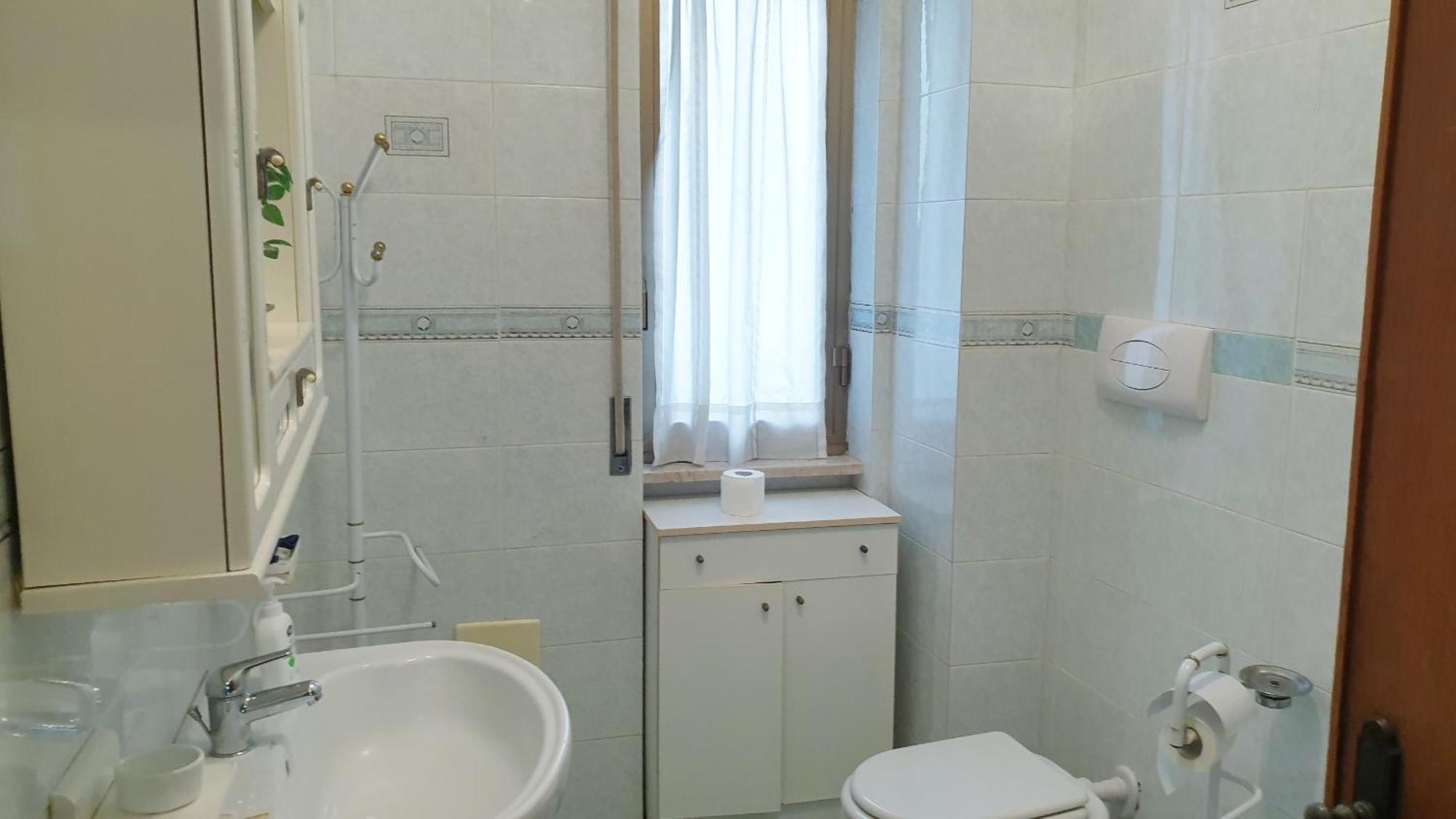 Napoli Stadio - 3 Bedrooms - 2 Bathrooms - Free Park Kültér fotó